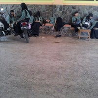 Review SMA Negeri 21 Makassar