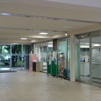 神戸大学大学院 人文学研究科 College Academic Building In 灘区