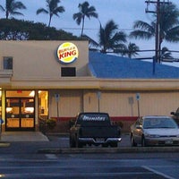 Photo taken at Burger King by Jansen S. on 3/6/2012