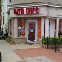 Photo taken at Azi&amp;#39;s Cafe by Orlando on 3/24/2012