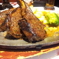Снимок сделан в Hotplate Steak House (赤堂鐵板牛排) пользователем Dangar N. 7/28/2012