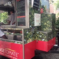 Photo taken at Rouge Tomate Cart by Jean W. on 8/7/2012