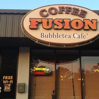 รูปภาพถ่ายที่ Coffee Fusion โดย Lici B. เมื่อ 5/30/2012
