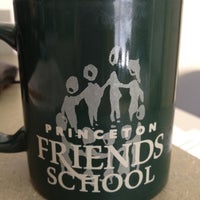 Foto tirada no(a) Princeton Friends School por Casey em 7/12/2012