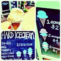 Photo taken at Scoop Ahh Dee Doo by Chad W. on 6/19/2012