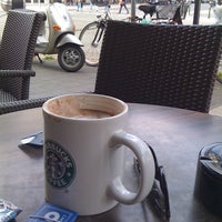 Photo taken at Starbucks by Andreas S. on 8/10/2011