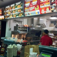 Photo taken at Burger King by Roberto R. on 4/19/2012