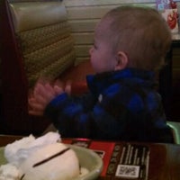 Photo taken at Applebee&#39;s Grill + Bar by Melody B. on 12/6/2011