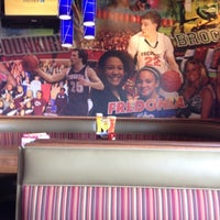 Photo taken at Applebee&#39;s Grill + Bar by Jerry on 8/4/2012