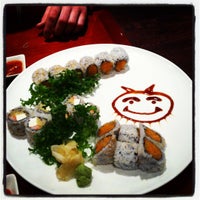 5/28/2012 tarihinde Stephanie J.ziyaretçi tarafından Mizu Japanese Steak House'de çekilen fotoğraf