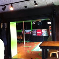 รูปภาพถ่ายที่ Pickles Pub โดย Detroit On Tap เมื่อ 8/20/2011