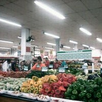 Photo taken at Supermercado Bergamini by Nisnoopy S. on 12/31/2011