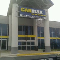 รูปภาพถ่ายที่ CarMax โดย Prince A. เมื่อ 12/14/2011