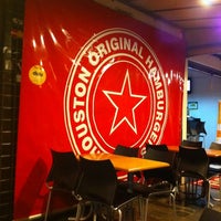 Photo taken at Houston Original Hamburgers by Beto A. on 2/27/2012