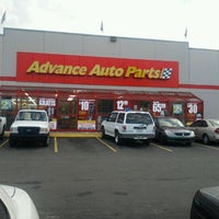 Photo taken at Advance Auto Parts by Marlyn R. on 5/13/2011