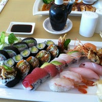 Foto tomada en O Sushi  por Jim L. el 5/27/2012