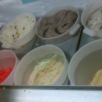 7/1/2012にLeslie 🔆 H.がBoyers Ice Cream &amp;amp; Coffeeで撮った写真
