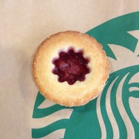 Photo taken at Starbucks by Priscella K. on 4/11/2012