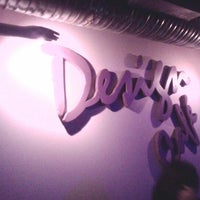 4/7/2012에 André M.님이 Decibel Live Music Bar에서 찍은 사진