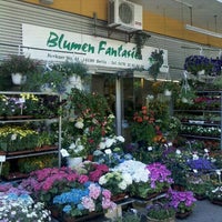 Photo taken at Blumen-Fantasie by Nemoflow on 5/14/2012
