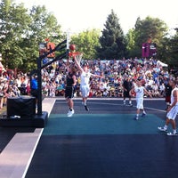 nike center court