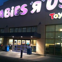 8/2/2012 tarihinde Doreen B.ziyaretçi tarafından Babies R Us'de çekilen fotoğraf