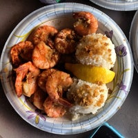 Photo taken at Giovanni&#39;s Shrimp Truck by Drew A. on 2/28/2012