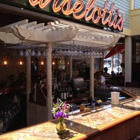 Foto diambil di Judie&amp;#39;s Restaurant oleh Will D. pada 7/4/2012