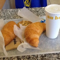 Photo taken at Au Bon Pain by Andy S. on 8/19/2012