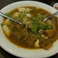 Снимок сделан в Grand Food Court пользователем Puasanta B. 2/26/2012