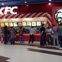 Photo taken at KFC by Юля-Я) on 4/12/2012