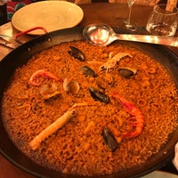 Photo taken at Maná 75 - paella restaurant Barcelona by Liana K. on 9/16/2017