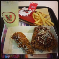 Photo taken at KFC by Kimmie T. on 12/3/2013