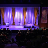 Foto tomada en George Street Playhouse  por Maureen G. el 5/14/2017