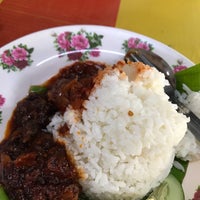 Warong Selekoh Kambing - Kg. Jenderam Hilir