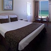 Das Foto wurde bei Seahaven Beach Hotel von Seahaven Beach Hotel am 6/13/2016 aufgenommen