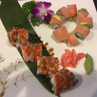 Foto diambil di Open Sushi oleh Open Sushi pada 6/9/2016