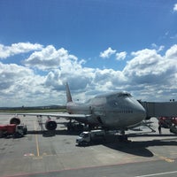 Photo taken at Terminal B by Van&amp;#39;k C. on 6/4/2017