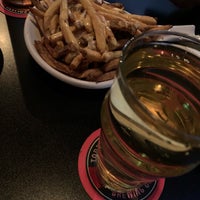 Photo taken at Hudson&amp;#39;s Southside Tap by Chelsea D. on 1/5/2019