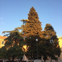 4/15/2017 tarihinde Lee H.ziyaretçi tarafından Universidad de Alcalá'de çekilen fotoğraf