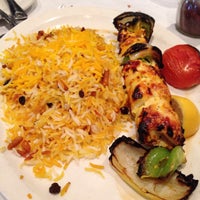Foto tirada no(a) Mirage Persian Cuisine por Emily em 12/18/2014