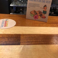 Foto scattata a Islands Restaurant da Nathan il 3/7/2018