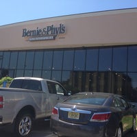 Bernie And Phyl S Furniture 180 Wood Rd