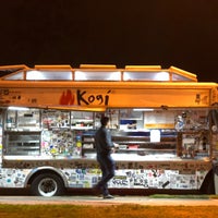 Photo taken at Noho Food Truck Collective by Elliot D. on 1/19/2018