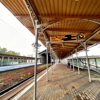 Photo taken at Novy Petergof railway station by Светлана on 9/28/2021