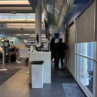Photo taken at Gate B4 by William T. on 8/12/2022