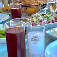 รูปภาพถ่ายที่ Şelale Restaurant โดย Halil Ö. เมื่อ 9/12/2021