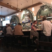 5/13/2017 tarihinde Rose B.ziyaretçi tarafından Ottimista Enoteca-Café'de çekilen fotoğraf