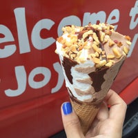 Foto tomada en Good Humor Ice Cream Truck  por NYC Food Gals el 6/11/2016