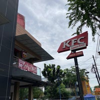 Photo taken at KFC / KFC Coffee by Rakhman M. on 3/7/2022